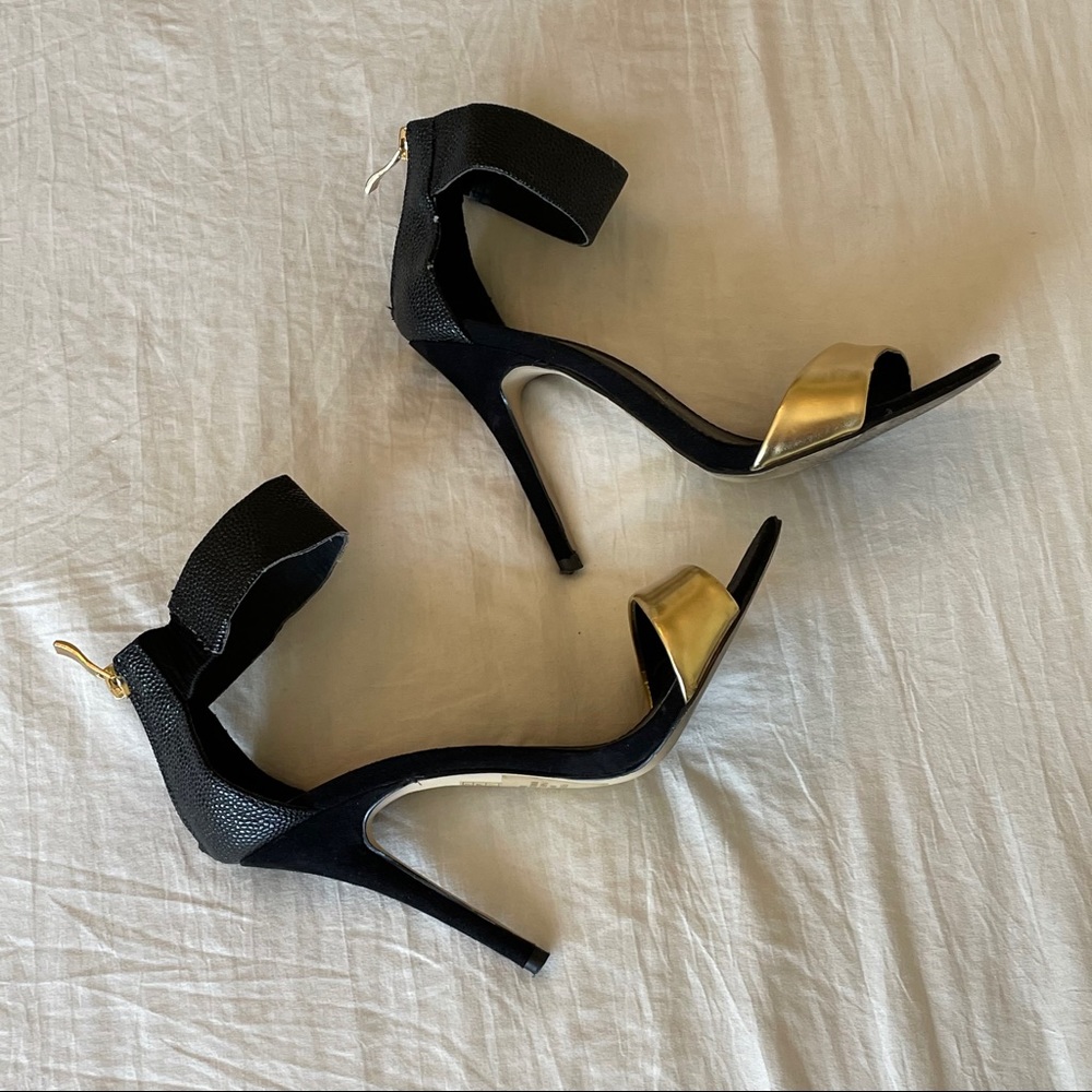 Express Heels